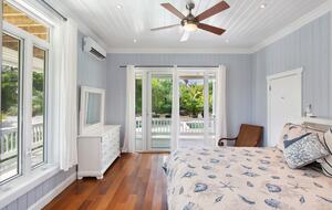 Steps from French Leave Beach | Spacious Luxury in Governor’s Harbour - Governor's Harbour, Bahamas