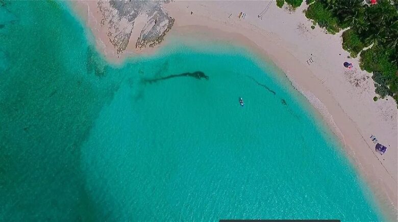 Steps from French Leave Beach | Spacious Luxury in Governor’s Harbour - Governor's Harbour, Bahamas