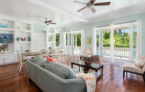 Steps from French Leave Beach | Spacious Luxury in Governor’s Harbour - Governor's Harbour, Bahamas