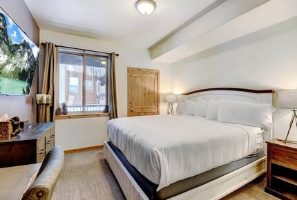 Luxury Escape in the Heart of Winter Park - Winter Park, Colorado