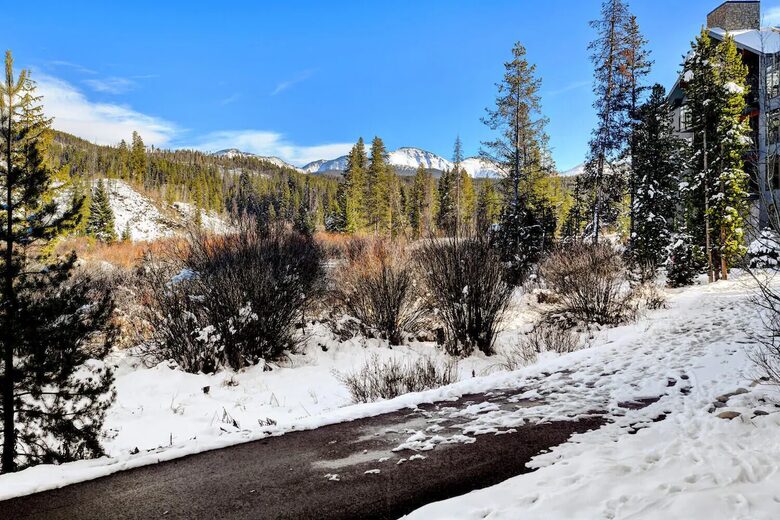 Luxury Escape in the Heart of Winter Park - Winter Park, Colorado