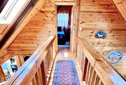 Secluded Blue Ridge Cabin with Hot Tub & Firepit - Blue Ridge, Georgia