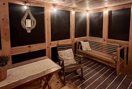 Secluded Blue Ridge Cabin with Hot Tub & Firepit - Blue Ridge, Georgia