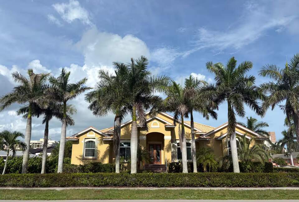 Spacious Marco Island Retreat Steps from Beaches & Shops - Marco Island, Florida