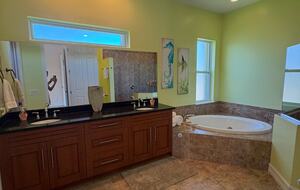 Spacious Marco Island Retreat Steps from Beaches & Shops - Marco Island, Florida