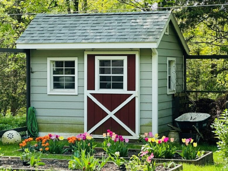 Easter's First Blooms at the Estate and Late April Exclusive Tulip Extravaganza - Woodstock, New York