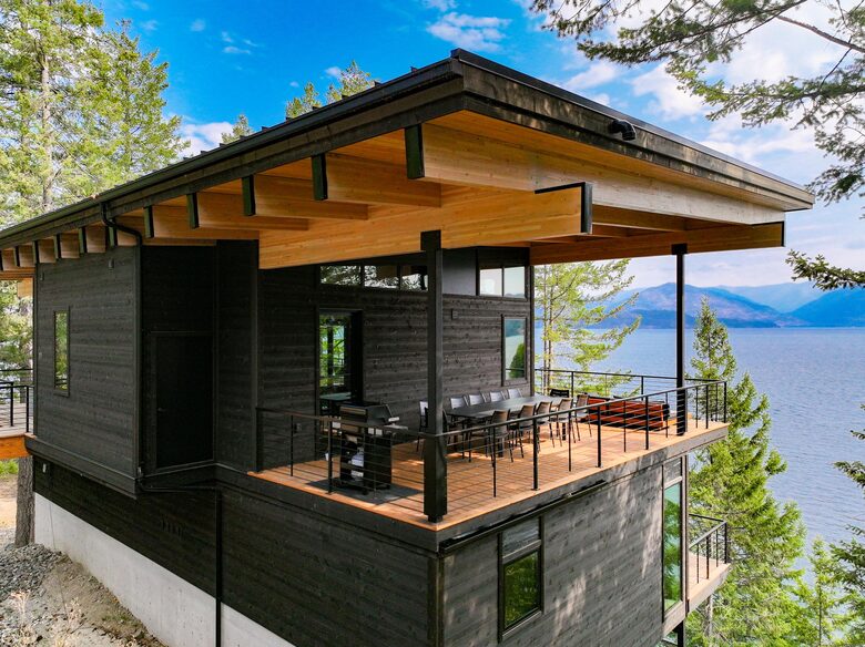 Glass-Walled Retreat on Lake Pend Oreille - Sagle, Idaho