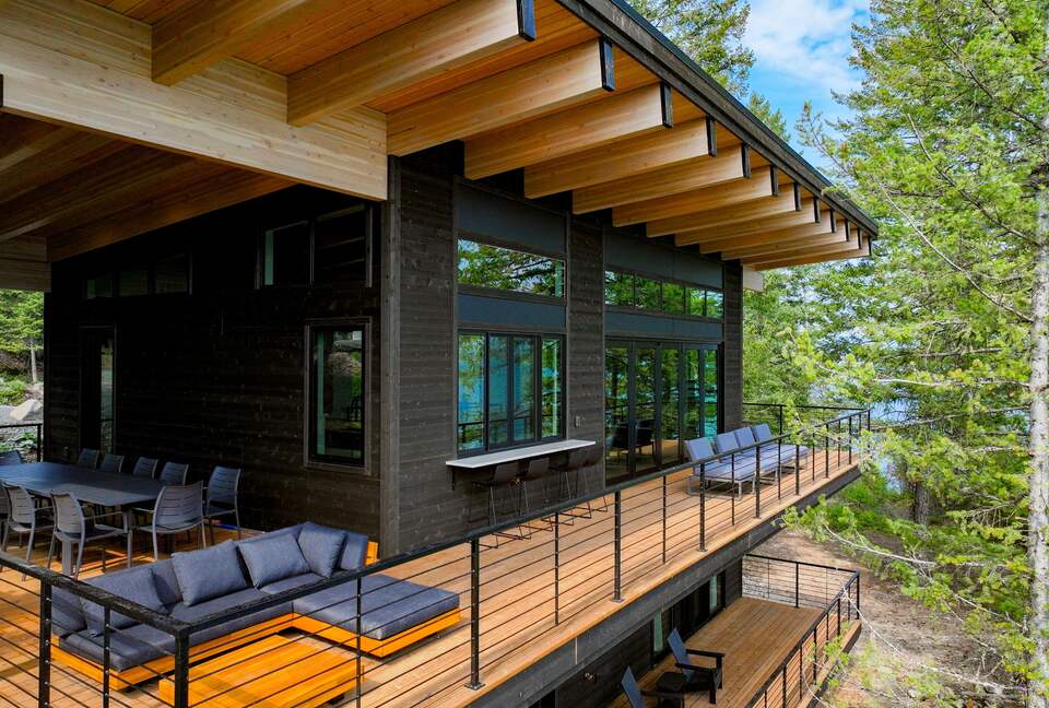 Glass-Walled Retreat on Lake Pend Oreille - Sagle, Idaho