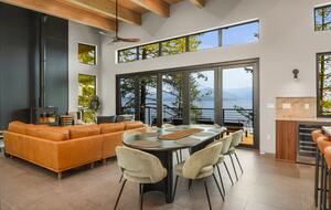 Glass-Walled Retreat on Lake Pend Oreille - Sagle, Idaho