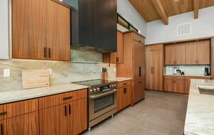 Glass-Walled Retreat on Lake Pend Oreille - Sagle, Idaho