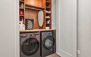 Glass-Walled Retreat on Lake Pend Oreille - Sagle, Idaho