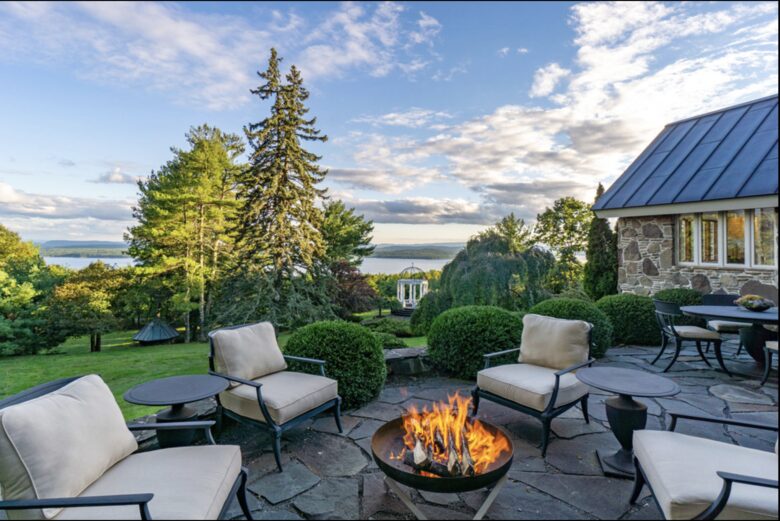 Easter's First Blooms at the Estate and Late April Exclusive Tulip Extravaganza - Woodstock, New York