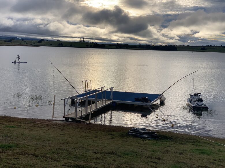 Group Getaway with Firepit & BBQ on Lake Tinaroo - Barrine, Australia