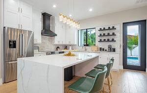 Luxury 4-Bedroom Home Near Vanderbilt Beach - Naples, Florida