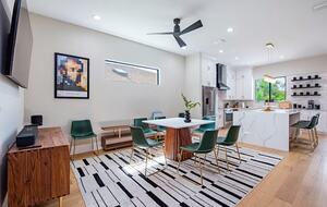 Luxury 4-Bedroom Home Near Vanderbilt Beach - Naples, Florida