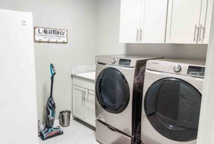 Family-Friendly Haven Near Downtown Eugene & Autzen Stadium - Eugene, Oregon