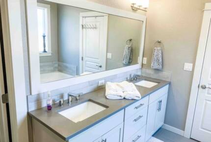 Family-Friendly Haven Near Downtown Eugene & Autzen Stadium - Eugene, Oregon