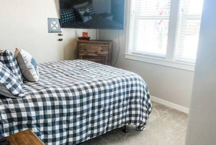 Family-Friendly Haven Near Downtown Eugene & Autzen Stadium - Eugene, Oregon