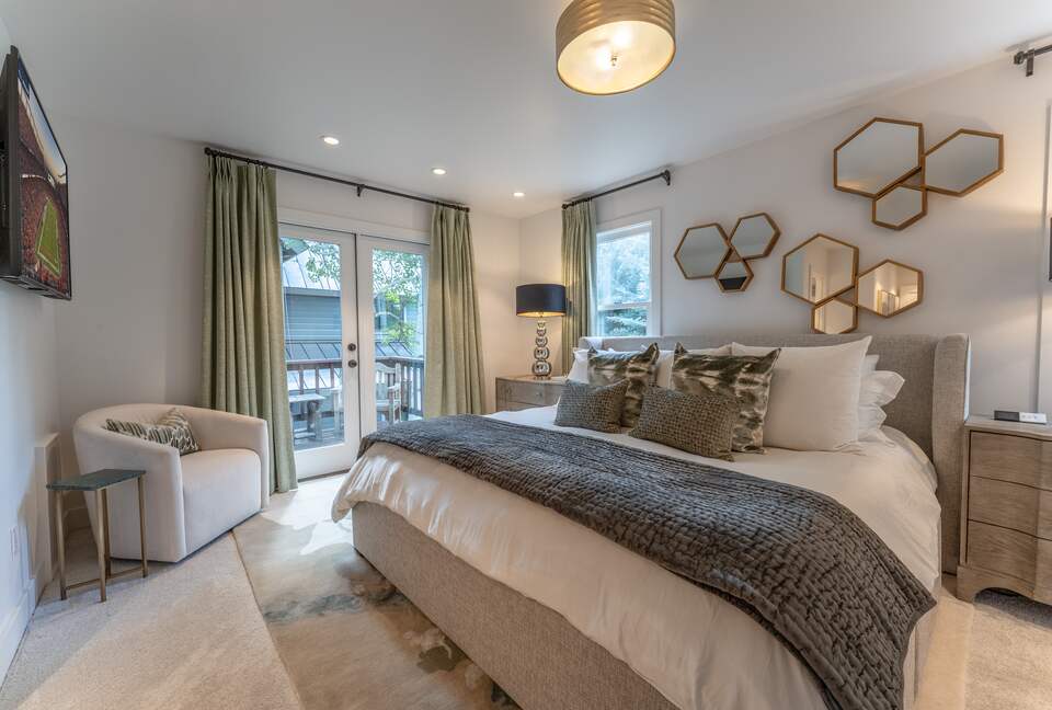 Iron Horse - Southern Belle - Crested Butte, Colorado