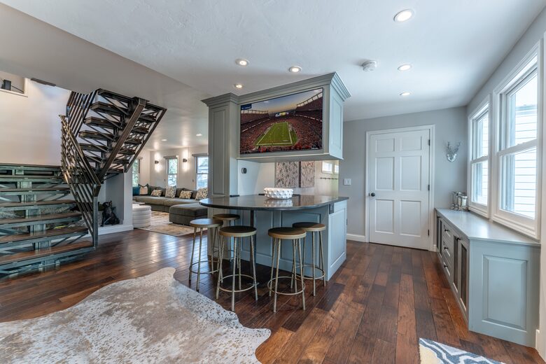 Iron Horse - Southern Belle - Crested Butte, Colorado