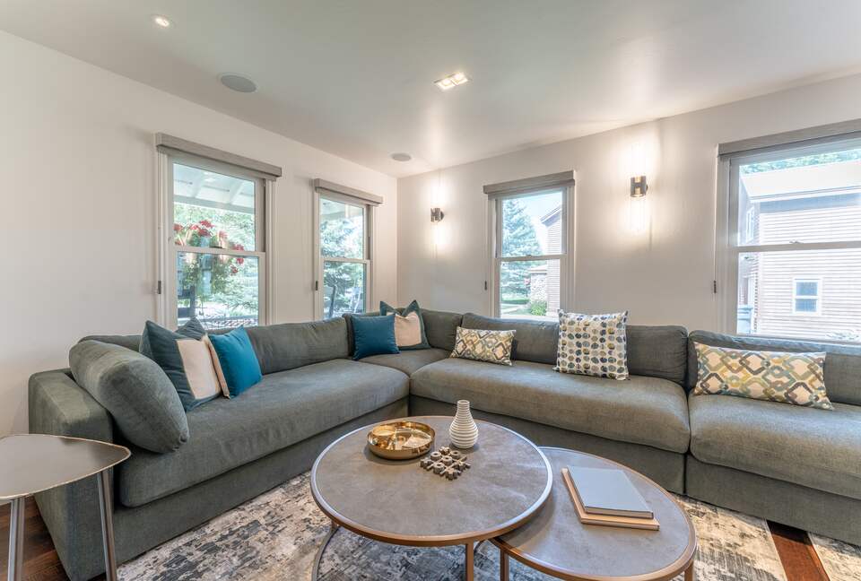 Iron Horse - Southern Belle - Crested Butte, Colorado