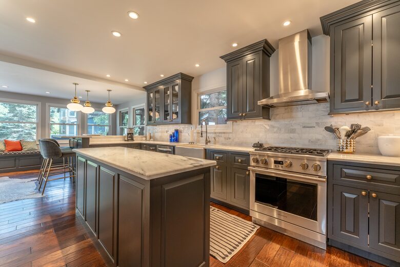 Iron Horse - Southern Belle - Crested Butte, Colorado