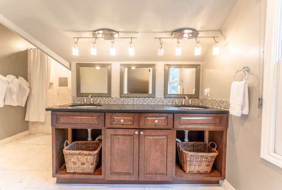 Iron Horse - Southern Belle - Crested Butte, Colorado