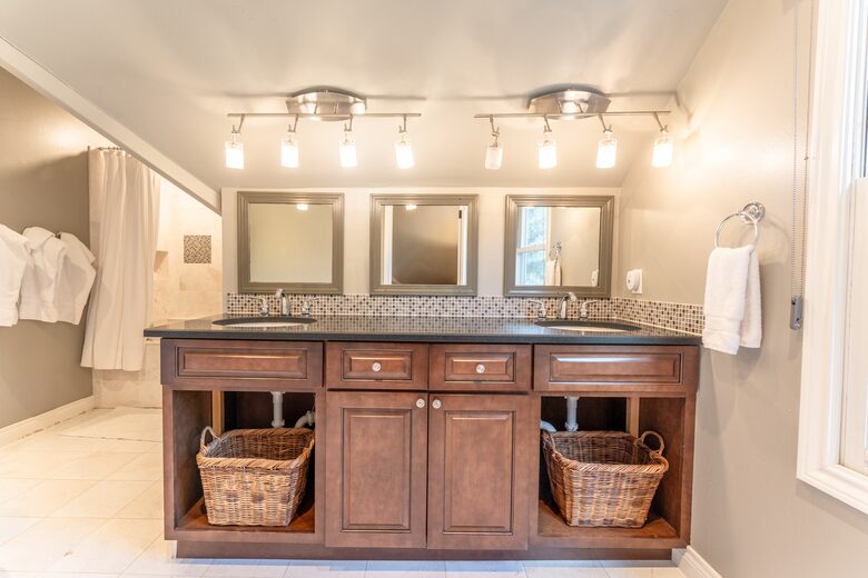 Iron Horse - Southern Belle - Crested Butte, Colorado