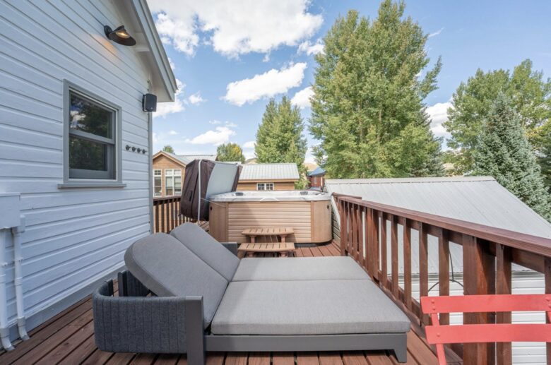 Iron Horse - Southern Belle - Crested Butte, Colorado