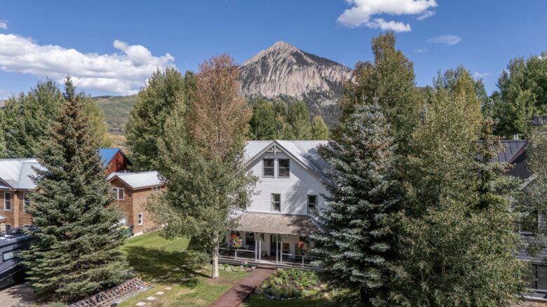 Iron Horse - Southern Belle - Crested Butte, Colorado