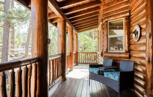 Mountain View Retreat in Castle Glen Estates - Big Bear Lake, California
