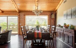 Mountain View Retreat in Castle Glen Estates - Big Bear Lake, California