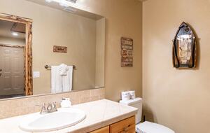 Mountain View Retreat in Castle Glen Estates - Big Bear Lake, California