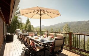 Mountain View Retreat in Castle Glen Estates - Big Bear Lake, California