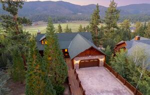 Mountain View Retreat in Castle Glen Estates - Big Bear Lake, California