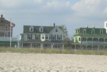 Oceanfront Home on Best Block in Cape May - Cape May, New Jersey