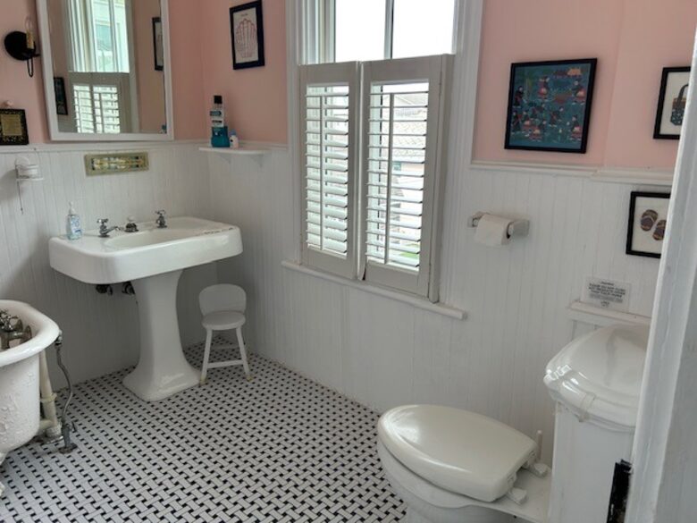 Oceanfront Home on Best Block in Cape May - Cape May, New Jersey