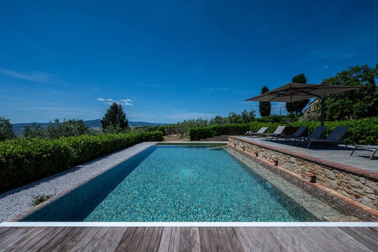 Tuscan Farmhouse Retreat with Infinity Pool & Views - Volterra, Italy
