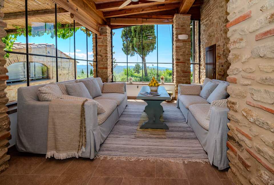 Tuscan Farmhouse Retreat with Infinity Pool & Views - Volterra, Italy