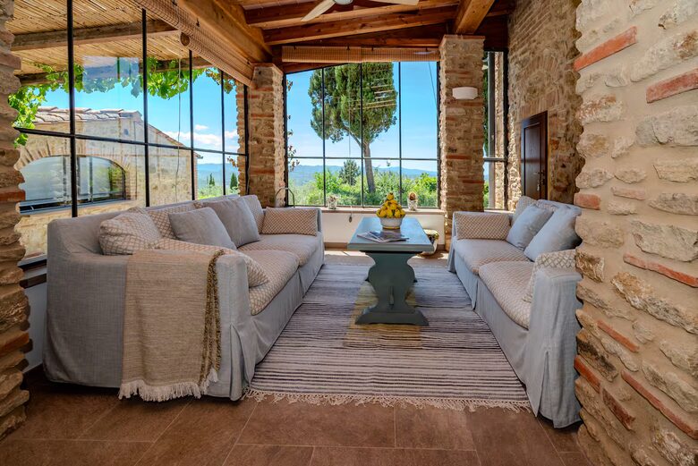 Tuscan Farmhouse Retreat with Infinity Pool & Views - Volterra, Italy