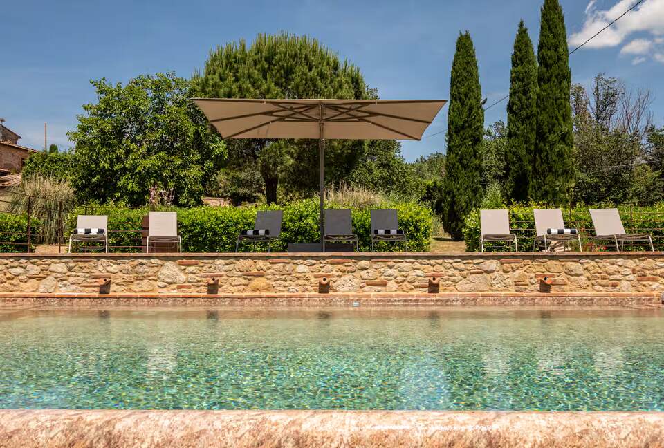 Tuscan Farmhouse Retreat with Infinity Pool & Views - Volterra, Italy