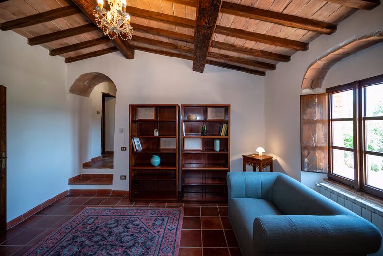 Tuscan Farmhouse Retreat with Infinity Pool & Views - Volterra, Italy