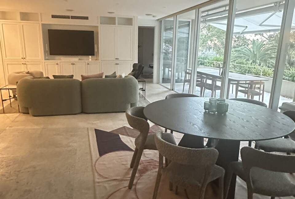 Modern Parkside Retreat Minutes from Bondi & Double Bay - Sydney, Australia