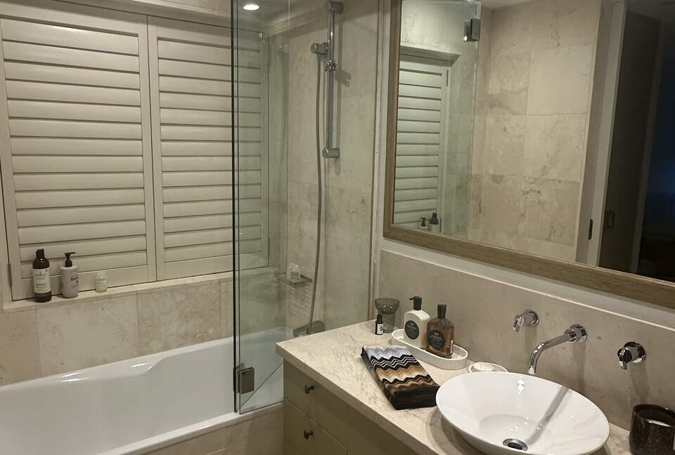 Modern Parkside Retreat Minutes from Bondi & Double Bay - Sydney, Australia