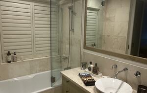 Modern Parkside Retreat Minutes from Bondi & Double Bay - Sydney, Australia