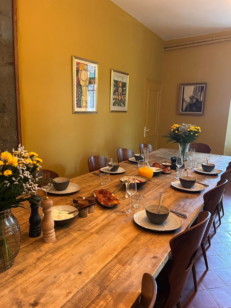 A Timeless French Château with Modern Elegance - Saint-Jean-Poutge, France