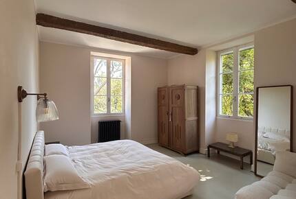 A Timeless French Château with Modern Elegance - Saint-Jean-Poutge, France