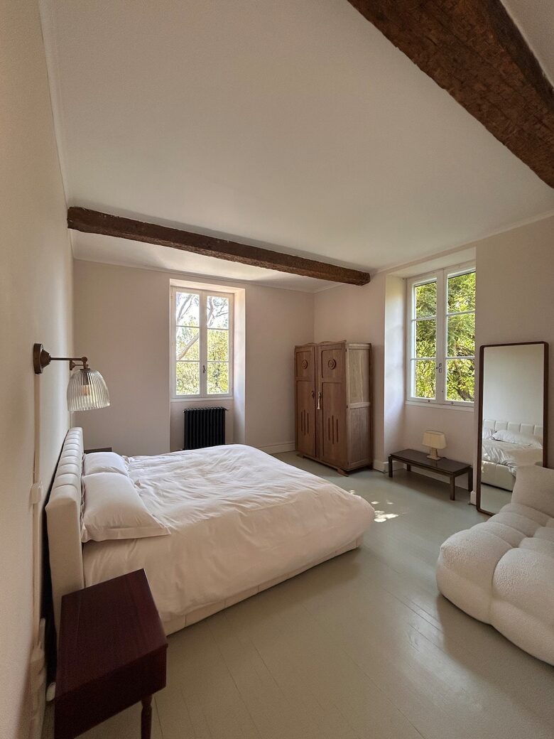 A Timeless French Château with Modern Elegance - Saint-Jean-Poutge, France