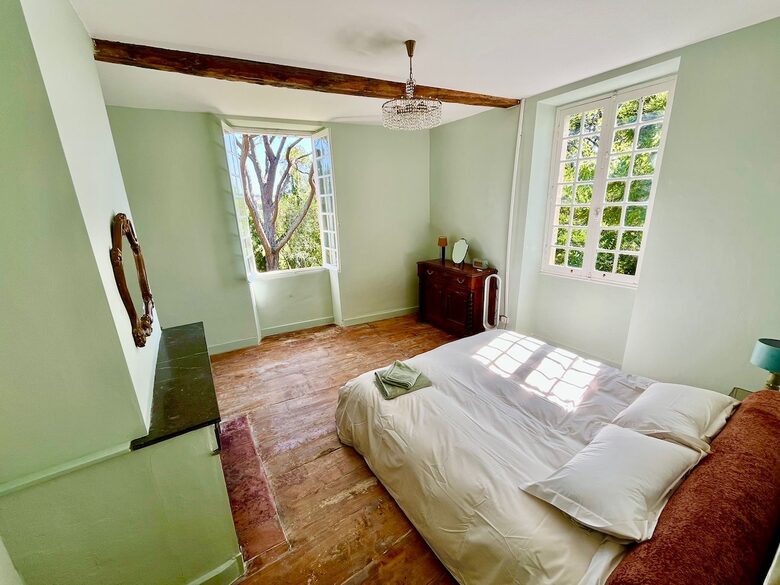 A Timeless French Château with Modern Elegance - Saint-Jean-Poutge, France