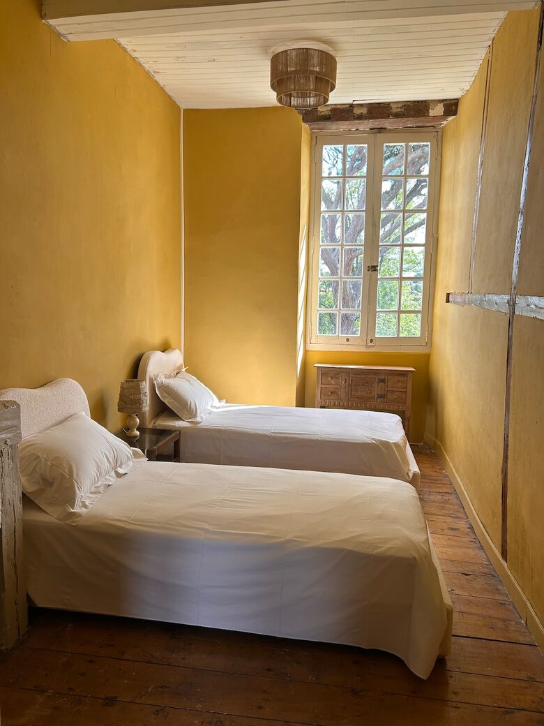 A Timeless French Château with Modern Elegance - Saint-Jean-Poutge, France